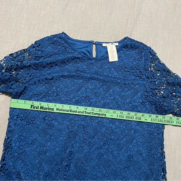 Philosophy Lace Crochet Blue Embellished Boxy Blouse Lined Size XL - Picture 5 of 7